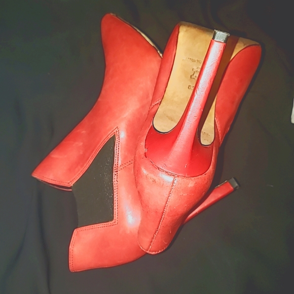 ANTONIO MELANI red Heel shoes. Size 8.5 - Picture 11 of 12